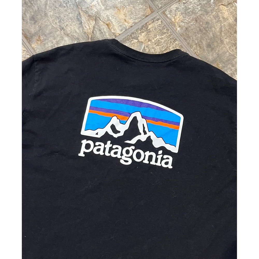 Patagonia Responsibili-Tee Mens XXL Black P-6 Logo Graphic T-Shirt